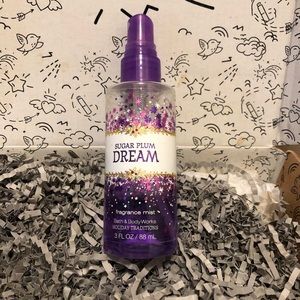 5 for $25 - Bath & Body works 💞